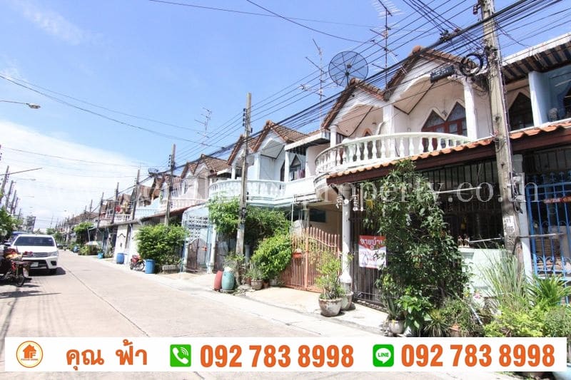 ขาย ทาวน์เฮ้าส์ หมู่บ้าน วีรวัฒน์ เพชรเกษม 92/3